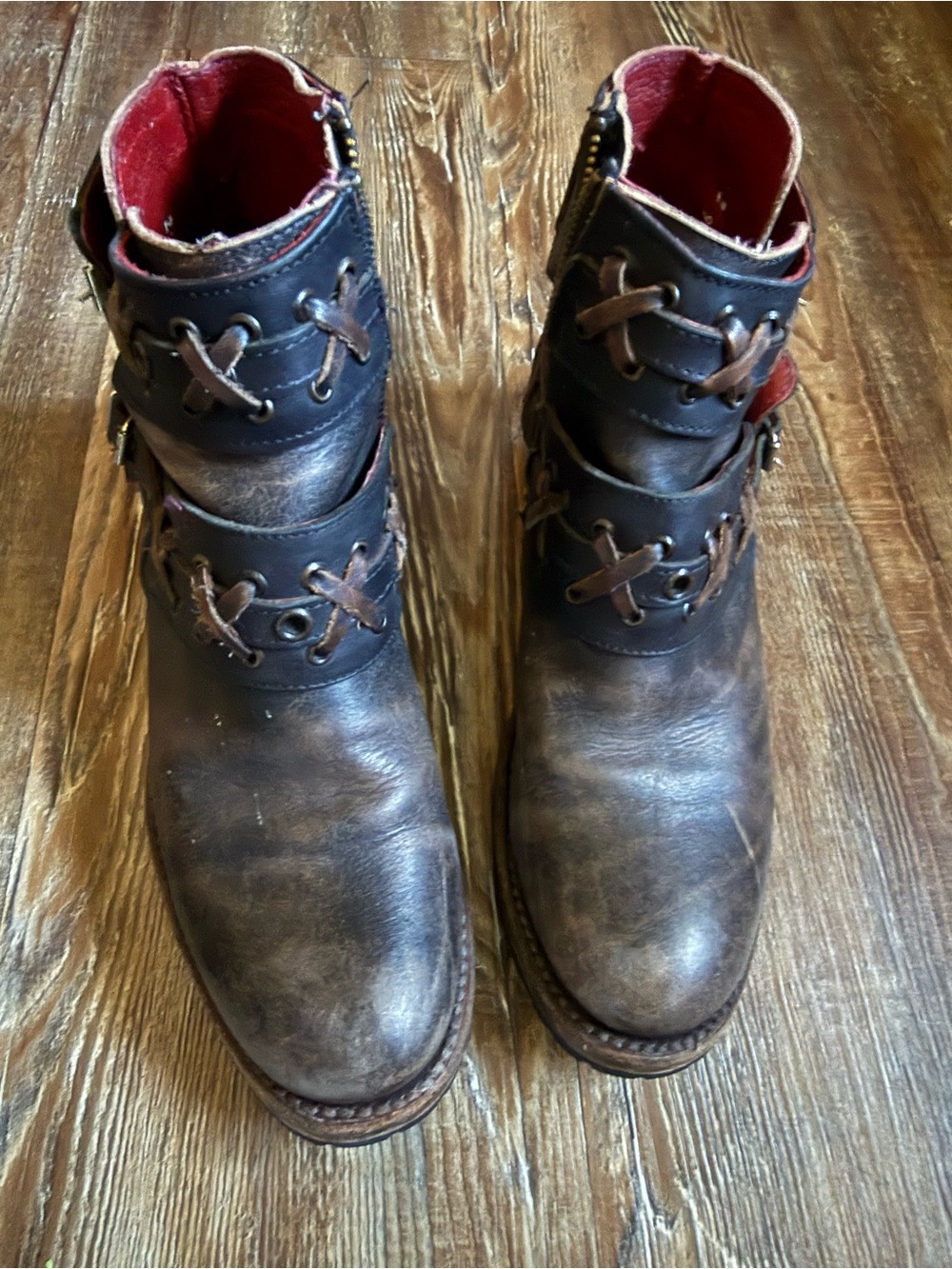 Freebird Dublin Women Brown Leather Lace-Strap Ankle Boots - Casual Rugged Style